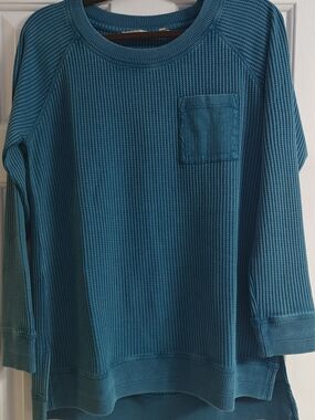 Teal Waffle Knit Long-Sleeve Top - Lightweight Comfort
